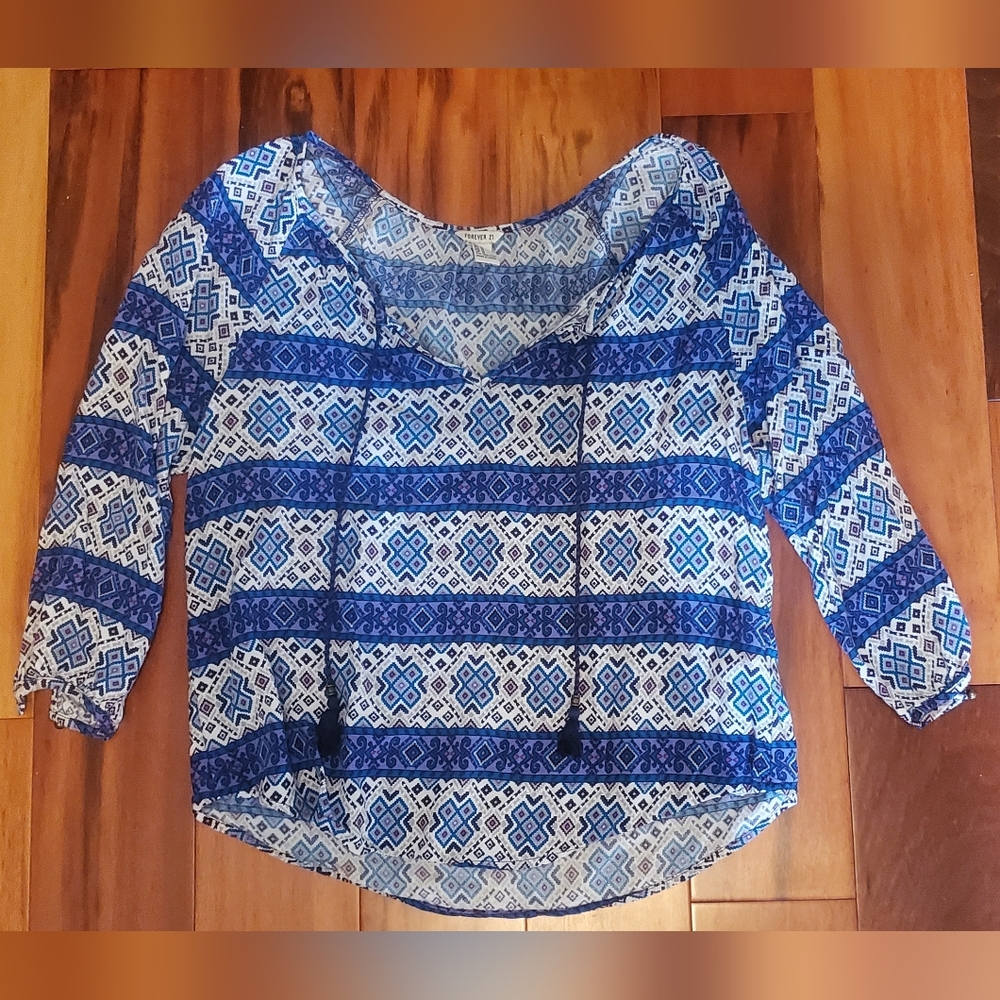 Blue Geometric Patterned Women's Top